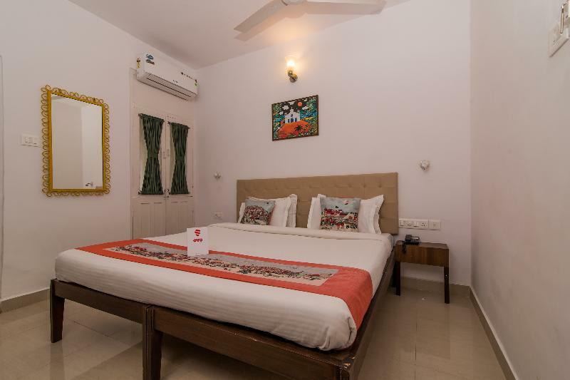 Oyo 10241 Hotel Mayfair Гоа Экстерьер фото
